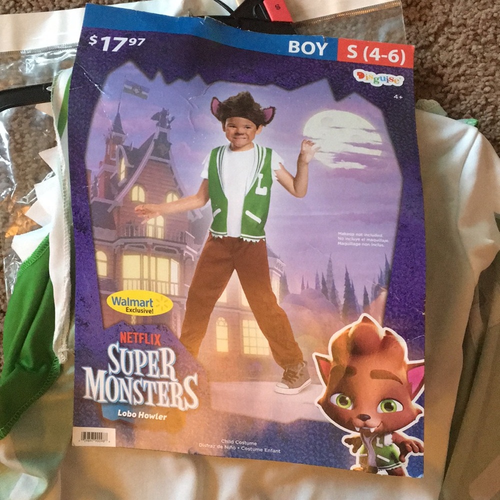 Costume